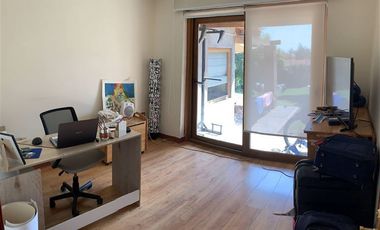 Casa en Venta en Antupiren / Casanova / Sendero Los Conejos J80