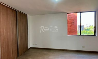 apartamento en arriendo en cumbres. Cod A776724
