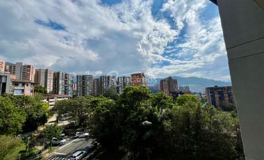 apartamento en arriendo en cumbres. Cod A776724