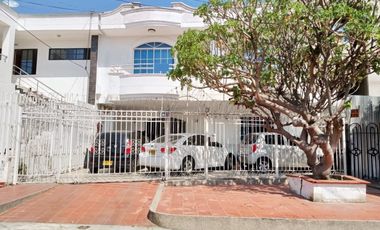 casa en venta en modelo. Cod V23685