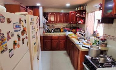 casa en venta en modelo. Cod V23685