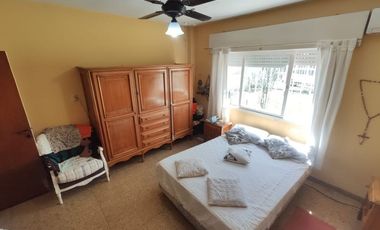 Casa en venta en Moron Sur