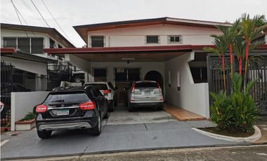 Se Vende Casa en Altos Del Chase $ 375 K