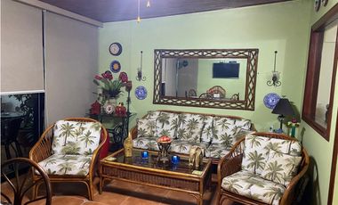 Se Vende Casa en Altos Del Chase $ 375 K