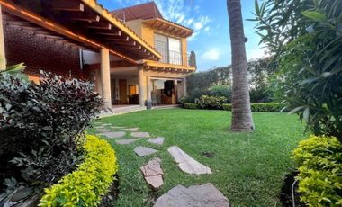 Hermosa casa en Club de Golf Tabachines, Cuernavaca Morelos.