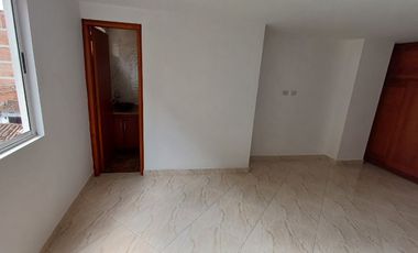 apartamento en arriendo en mesa. Cod A513142