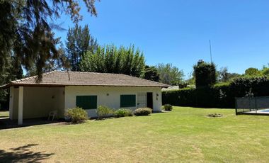 Quinta 4 Ambiente En Venta - Francisco Alvarez, Moreno