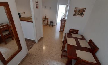 Alquiler temporario - Departamento · 2 ambientes c/ balcón saliente · Lamadrid 2252