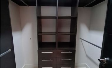 Venta de apartamento en Vía Porras, Ph Keops Tower