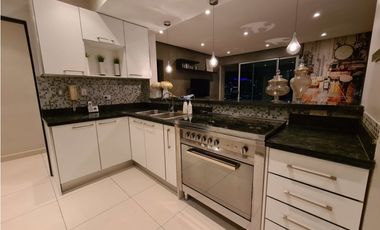 Venta de apartamento en Vía Porras, Ph Keops Tower