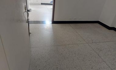 oficina en arriendo/venta en centro. Cod V5155