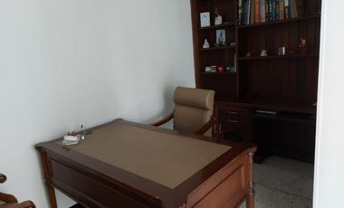 oficina en arriendo/venta en centro. Cod V5155