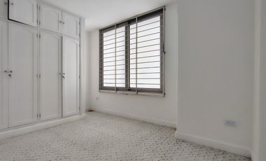 COD. 214 - SE ARRIENDA APARTAMENTO - BARRIO: CENTRO