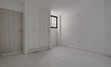 COD. 214 - SE ARRIENDA APARTAMENTO - BARRIO: CENTRO