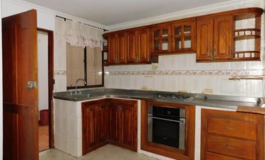 casa en arriendo/venta en crespo. Cod A89745