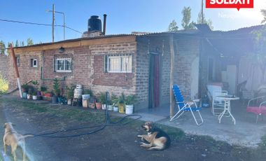 Casa en  Aconquija y Obrero Argentino, Confluencia Rural