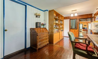 Casa con Amplio terreno, con hermoso entorno natural.