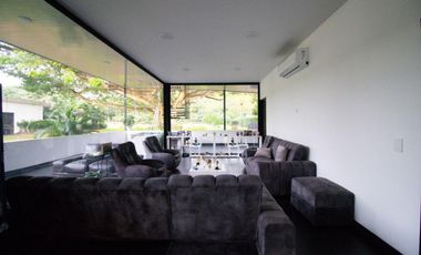 finca en venta en girardot. Cod V9753601