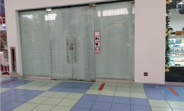 VENTA DE  LOCAL COMERCIAL DE 75MTS EN ALBROOK MALL