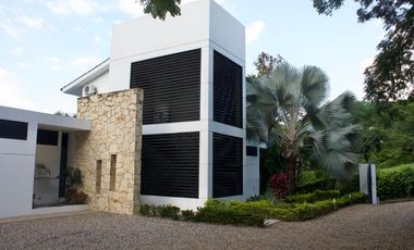 casa en venta en anapoima. Cod V4908