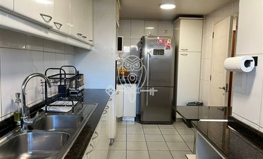 Departamento en venta de 3 dorm y 3 baños en Vitacura