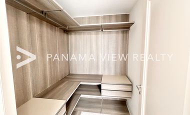 WANDERS & YOO / MARBELLA / VENTA