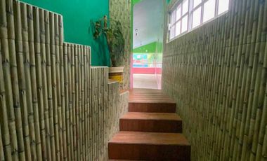 Casa extravagante en venta a un par de cuadras del centro de Tepotzotlán.