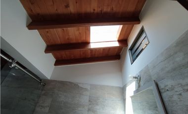 CASA UNIFAMILIAR EN VENTA AMAZONIA BELLO