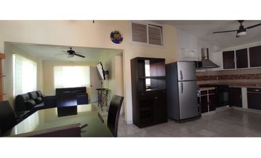 CASA EN VENTA CON VISTA AL LAGO 