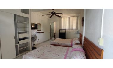 CASA EN VENTA CON VISTA AL LAGO 