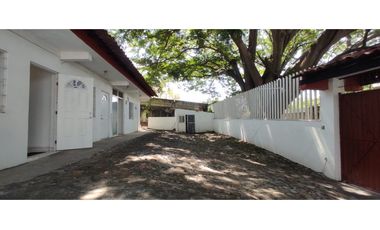 CASA EN VENTA CON VISTA AL LAGO 