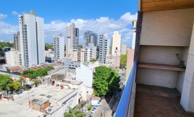 Semipiso en venta en Banfield Este