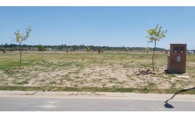 LOTE EN EL CANTON EN PUERTOS, RIBERAS CON FINANCIACION