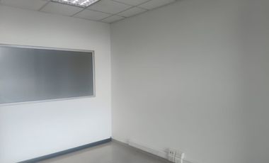 oficina en arriendo en santa ana occidental-usaquén. Cod A52045