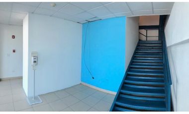 Galera 240m en alquiler o venta Tocumen