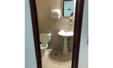Galera 240m en alquiler o venta Tocumen