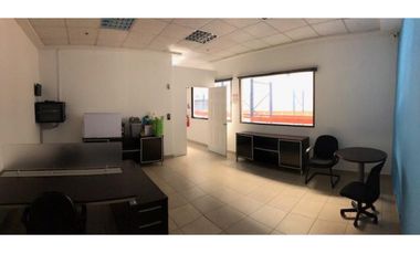 Galera 240m en alquiler o venta Tocumen