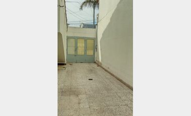 Casa  en Venta Ramos Mejia / La Matanza (B111 401)