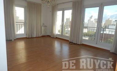 Semipiso en venta en Quilmes Centro