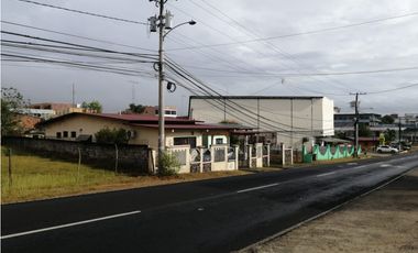 Se vende Terreno Comercial en Avenida Libertador  La Chorrera, Panamá