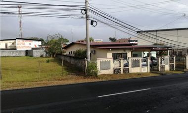 Se vende Terreno Comercial en Avenida Libertador  La Chorrera, Panamá