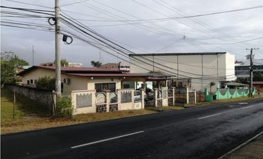 Se vende Terreno Comercial en Avenida Libertador  La Chorrera, Panamá