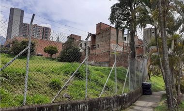 Arriendo  Lote en La Estrella Sector La Troja / 1.640m²