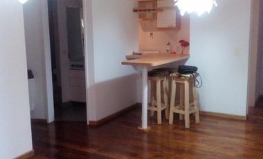 EXCELENTE DEPARTAMENTO DE 2 AMB. CON COCHERA EN SAN ISIDRO. DIEGO PALMA 444