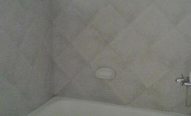 EXCELENTE DEPARTAMENTO DE 2 AMB. CON COCHERA EN SAN ISIDRO. DIEGO PALMA 444