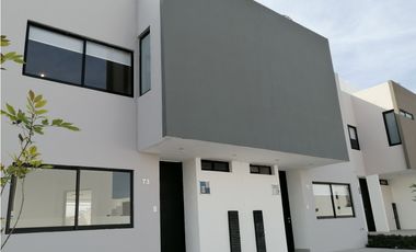 CASA EN VENTA CON ROOF TOP EN ZAKIA EL MARQUES QUERETARO GAA