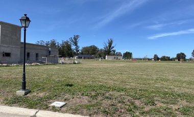 En venta Lote 19 del  Barrio Arenas Chico.