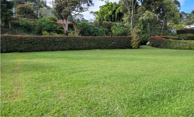 Venta Espectacular Lote Unidad Cerrada ubicado Pantanillo el Retiro