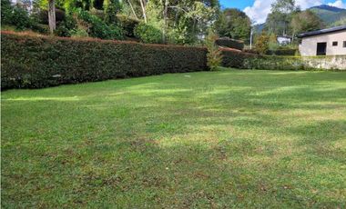 Venta Espectacular Lote Unidad Cerrada ubicado Pantanillo el Retiro