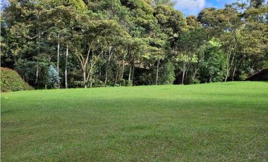 Venta Espectacular Lote Unidad Cerrada ubicado Pantanillo el Retiro